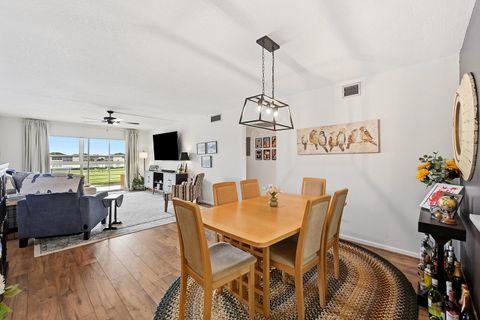 Tiny photo for 2905 Victoria Place #C4, Coconut Creek, FL 33066 (MLS # B26048183)