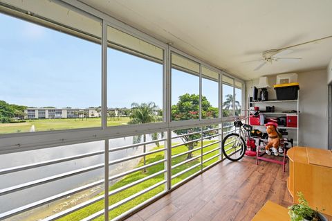 Tiny photo for 2905 Victoria Place #C4, Coconut Creek, FL 33066 (MLS # B26048183)