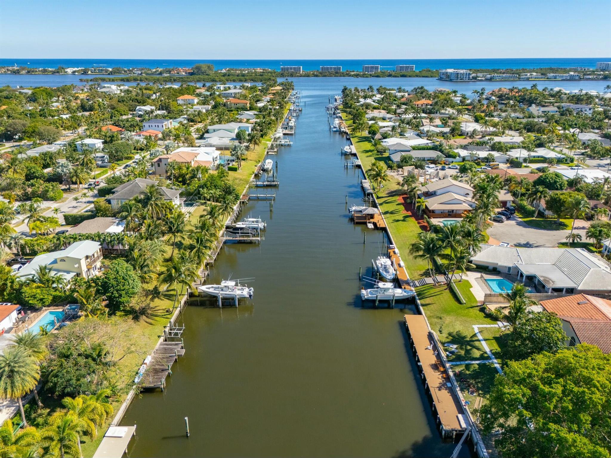 ARLINGTON PLACE - Residential