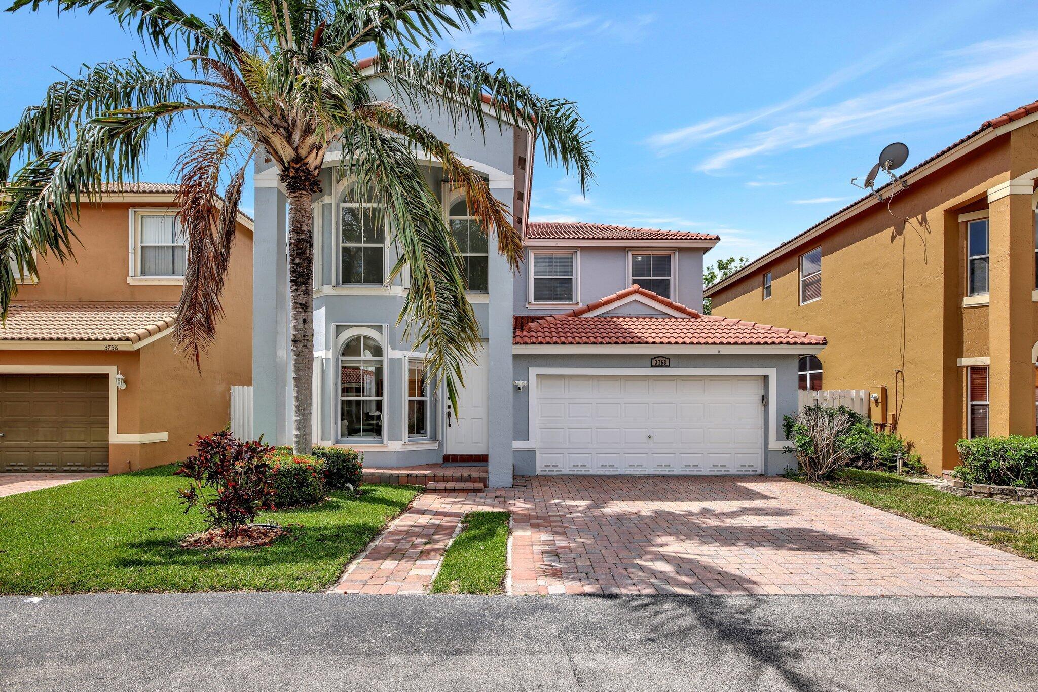 3768 SW 50th Court