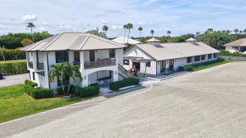 SADDLE TRAIL PARK OF WELL - Residential