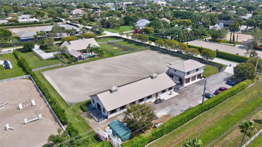 SADDLE TRAIL PARK OF WELL - Residential