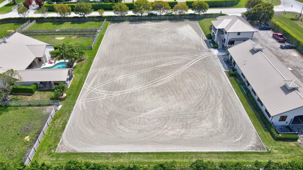 SADDLE TRAIL PARK OF WELL - Residential