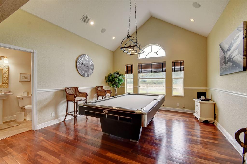 SADDLE TRAIL PARK OF WELL - Residential