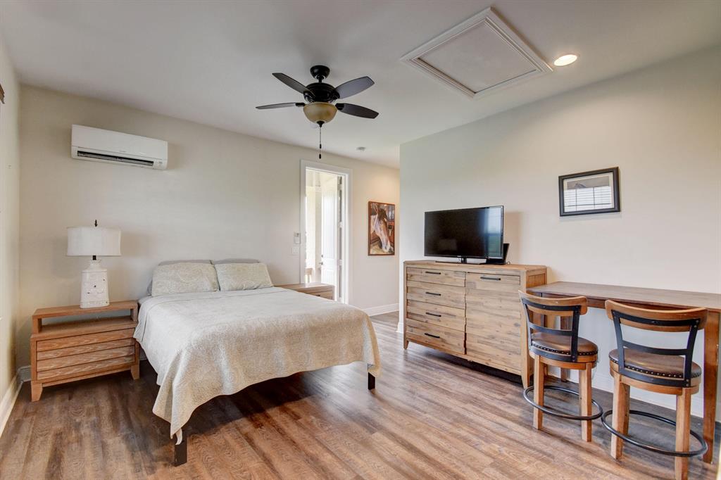 SADDLE TRAIL PARK OF WELL - Residential