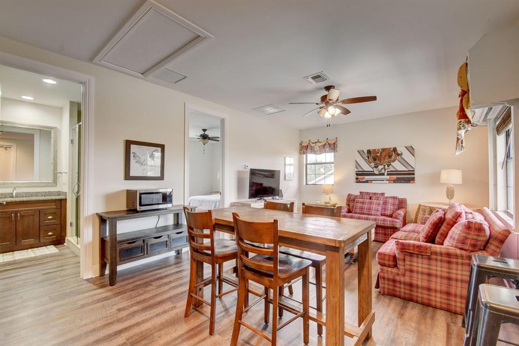 SADDLE TRAIL PARK OF WELL - Residential