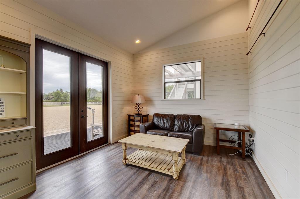 SADDLE TRAIL PARK OF WELL - Residential