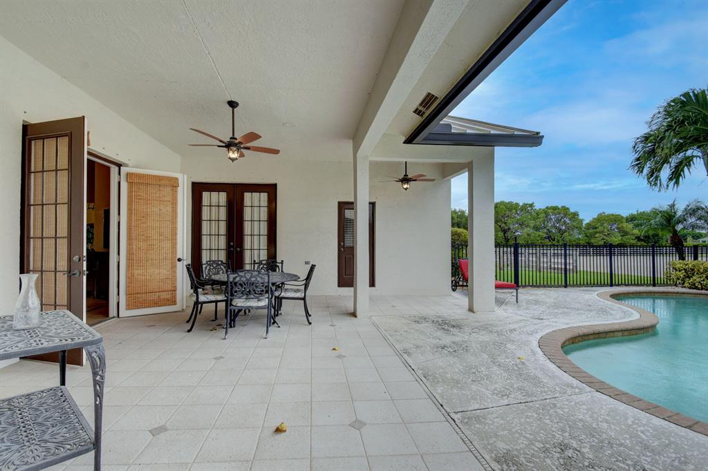 SADDLE TRAIL PARK OF WELL - Residential