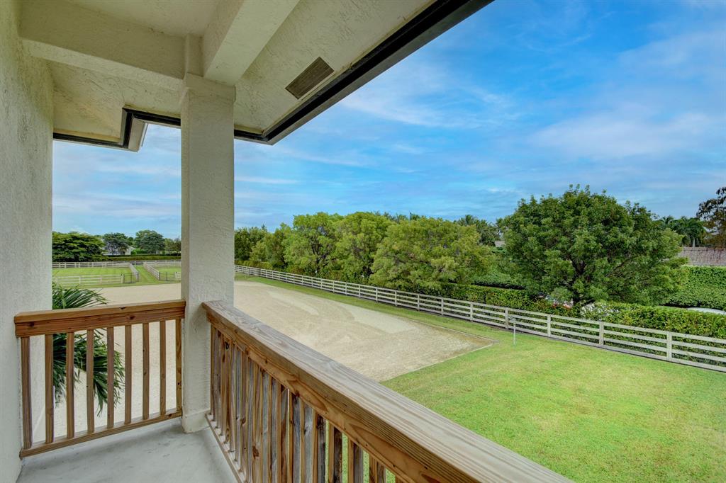 SADDLE TRAIL PARK OF WELL - Residential