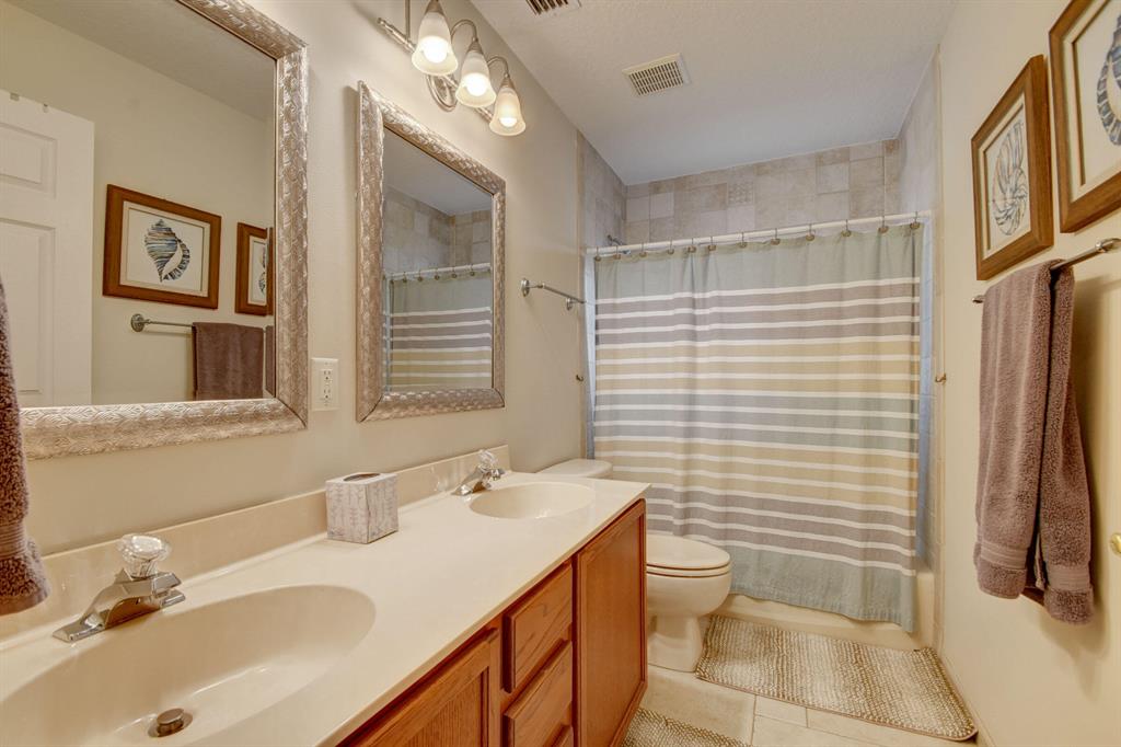 SADDLE TRAIL PARK OF WELL - Residential