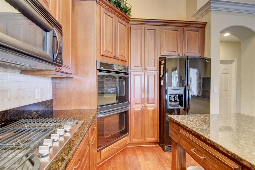 SADDLE TRAIL PARK OF WELL - Residential