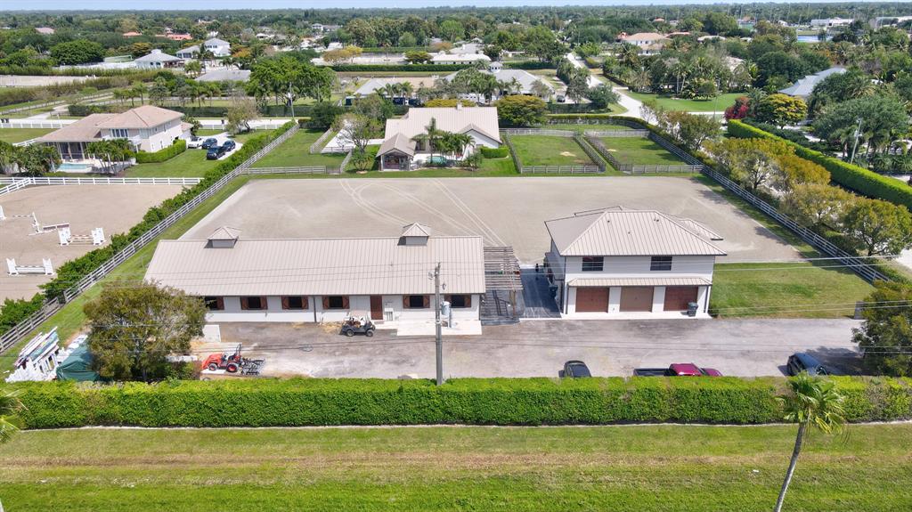 SADDLE TRAIL PARK OF WELL - Residential