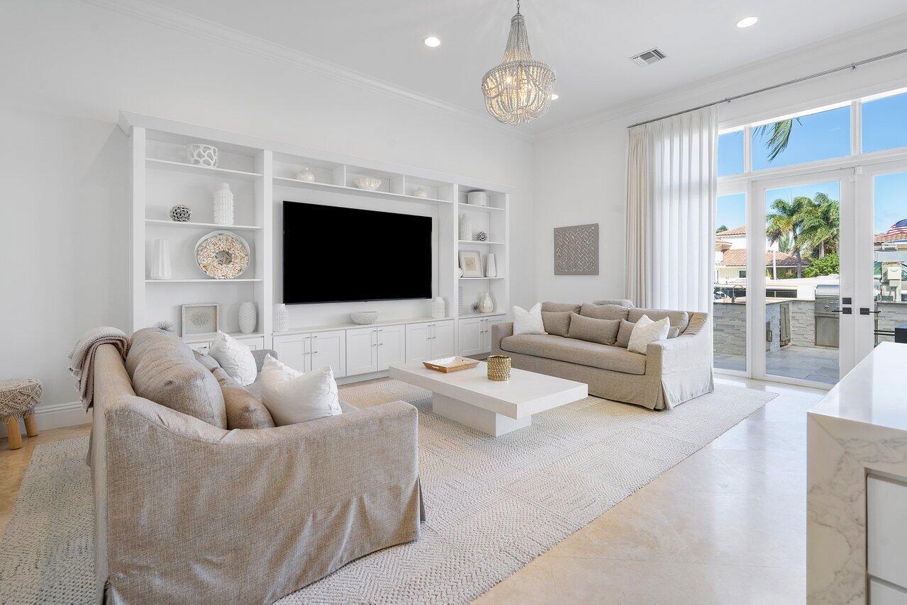 TROPIC ISLE 3RD SEC - Residential