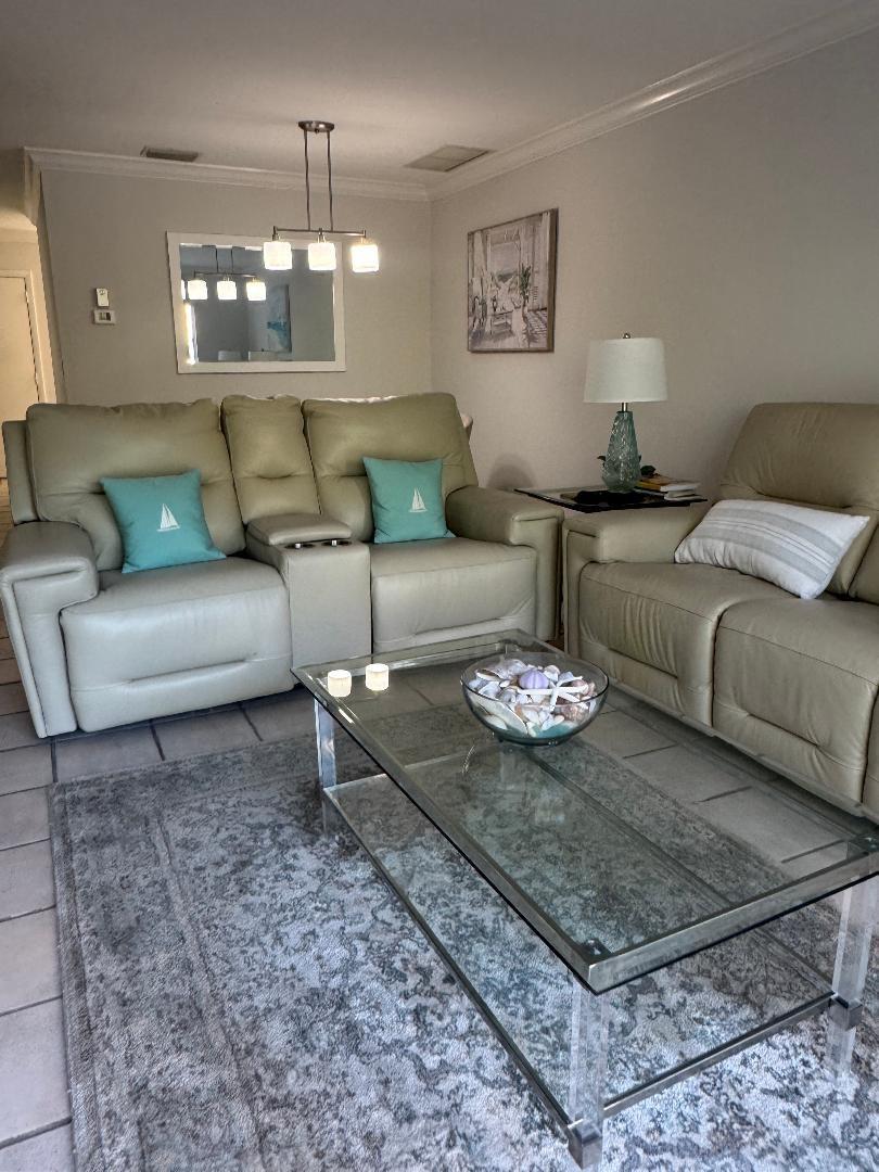 Boca Lakes - Residential