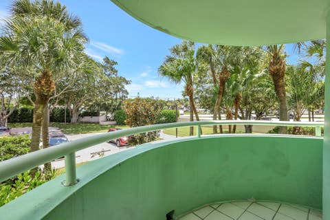Tiny photo for 5884 Morningstar Circle #201, Delray Beach, FL 33484 (MLS # B26029920)
