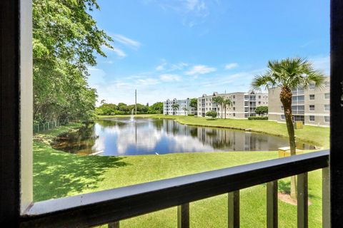 Tiny photo for 5884 Morningstar Circle #201, Delray Beach, FL 33484 (MLS # B26029920)