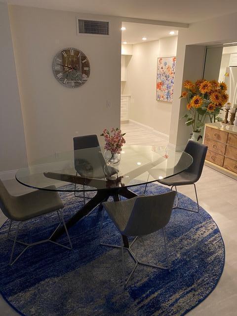 LA PALMA CONDO - Residential Lease