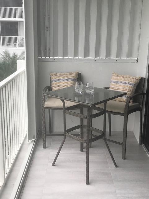 LA PALMA CONDO - Residential Lease