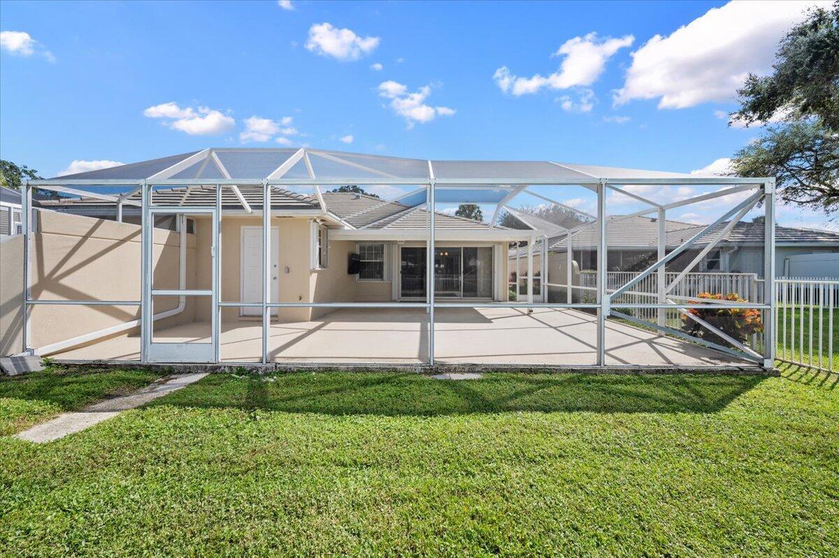 GARDEN OAKS SOUTH - Residential Lease