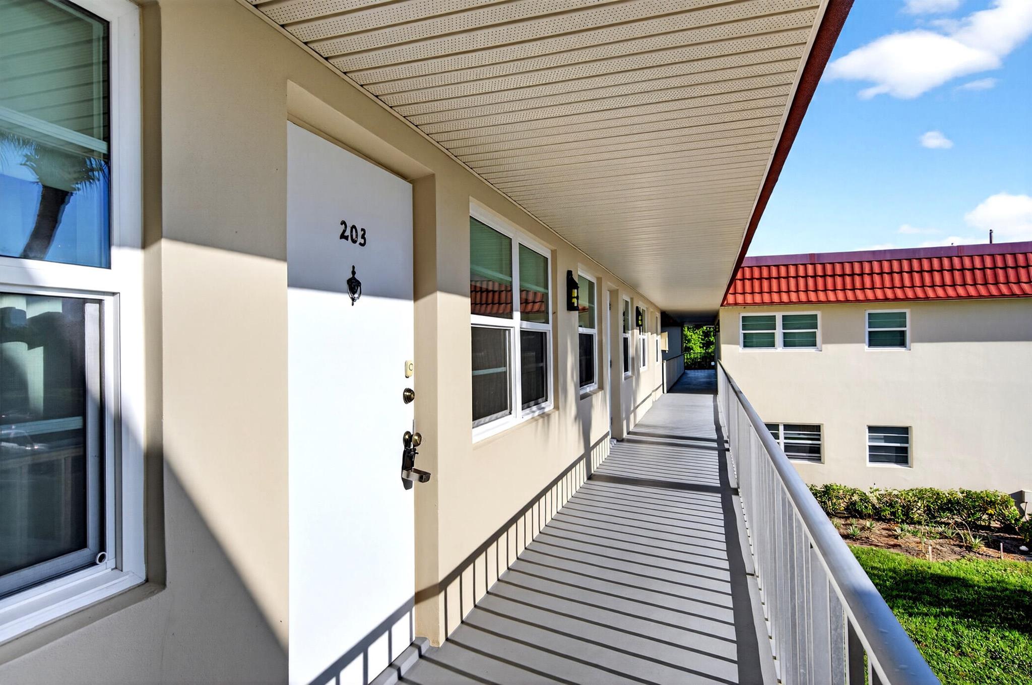 VISTA ROYALE PHASE IV BLD - Residential