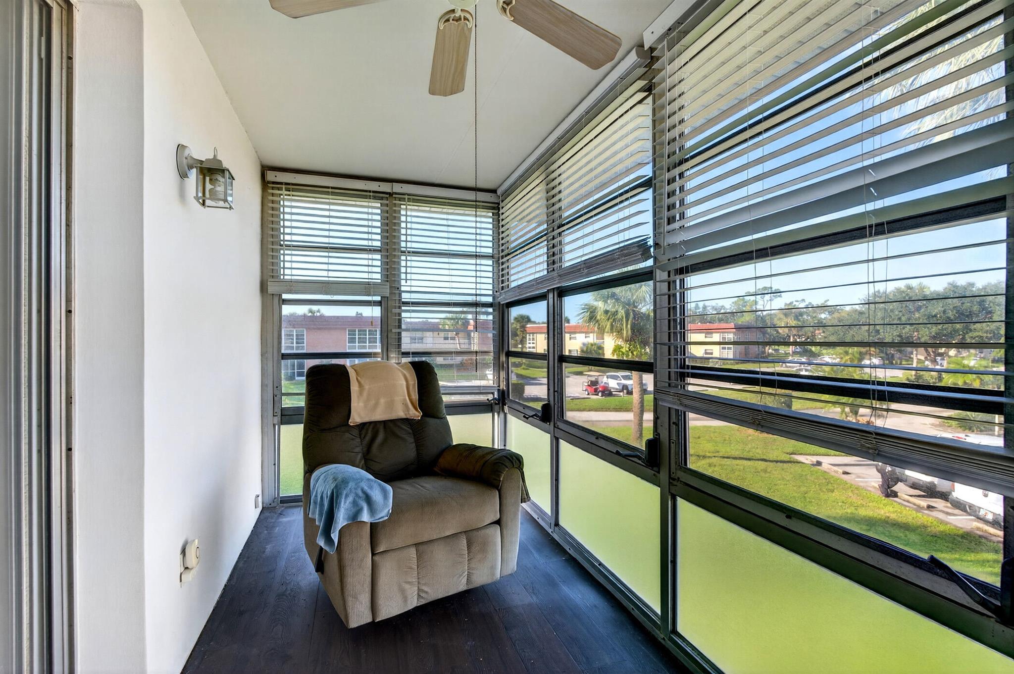 VISTA ROYALE PHASE IV BLD - Residential