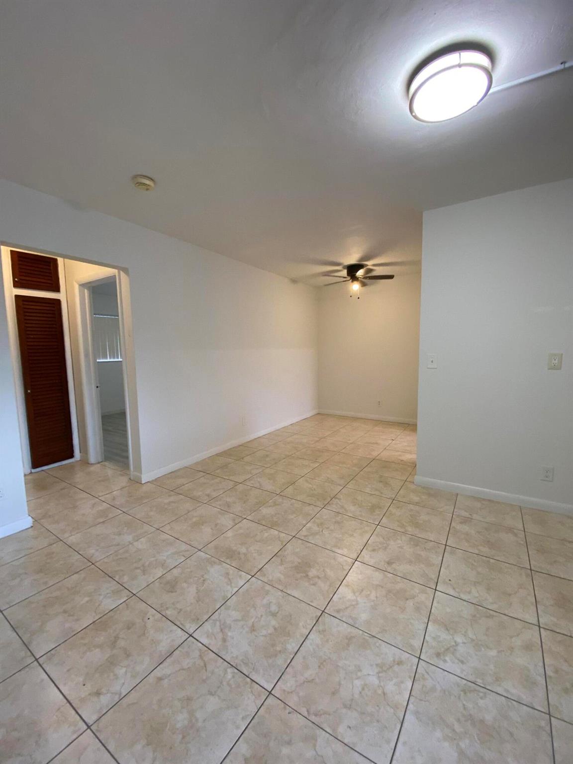 SOUTH SIDE PARK - Residential Lease