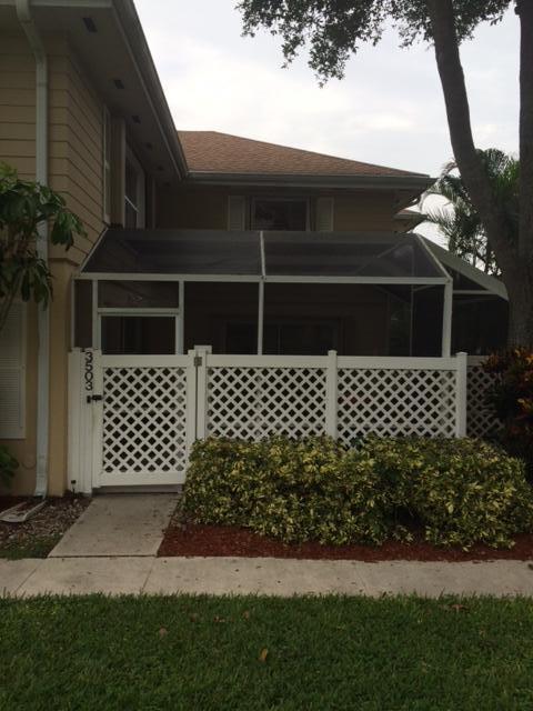 AVAILABLE 02/01/20. Spectacular lake views with lots of natural light!2 mater bedrooms/2 bathrooms. 24hr manned security gate, heated community pool, tennis courts and park.
