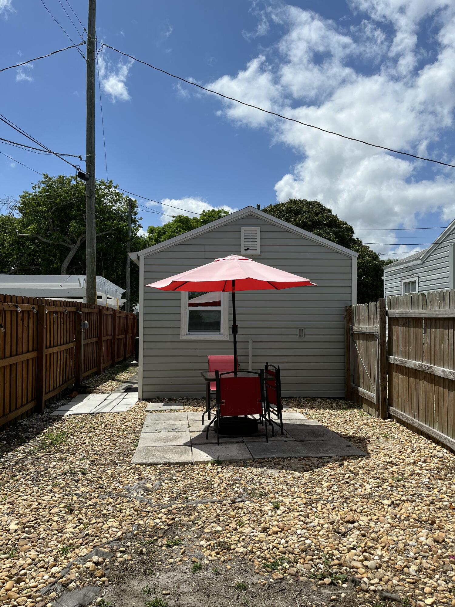 FERNWOOD - Residential Income