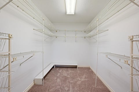 Tiny photo for 370 SE 13th Avenue, Pompano Beach, FL 33060 (MLS # B26047585)