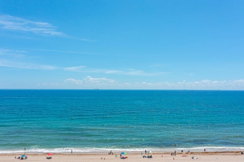 Tiny photo for 370 SE 13th Avenue, Pompano Beach, FL 33060 (MLS # B26047585)