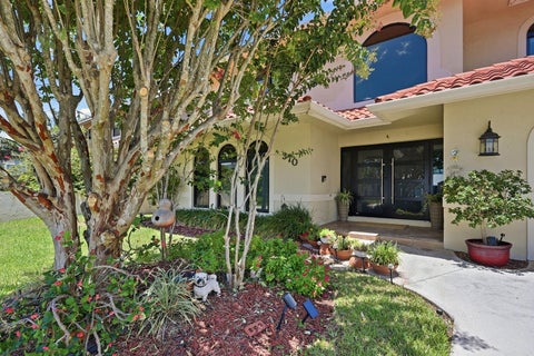 Tiny photo for 370 SE 13th Avenue, Pompano Beach, FL 33060 (MLS # B26047585)