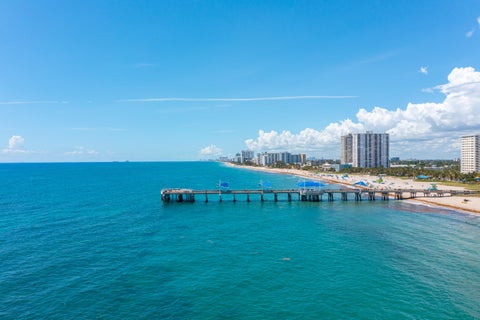 Tiny photo for 370 SE 13th Avenue, Pompano Beach, FL 33060 (MLS # B26047585)