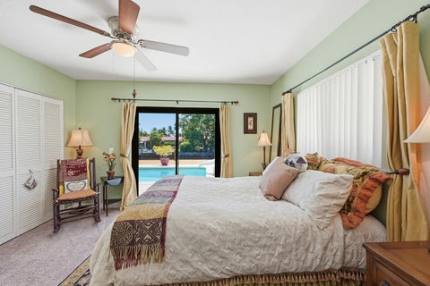 Tiny photo for 370 SE 13th Avenue, Pompano Beach, FL 33060 (MLS # B26047585)