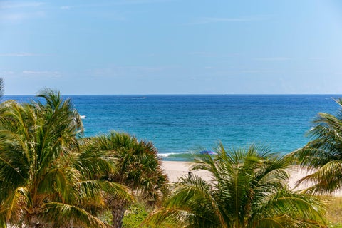 Tiny photo for 370 SE 13th Avenue, Pompano Beach, FL 33060 (MLS # B26047585)