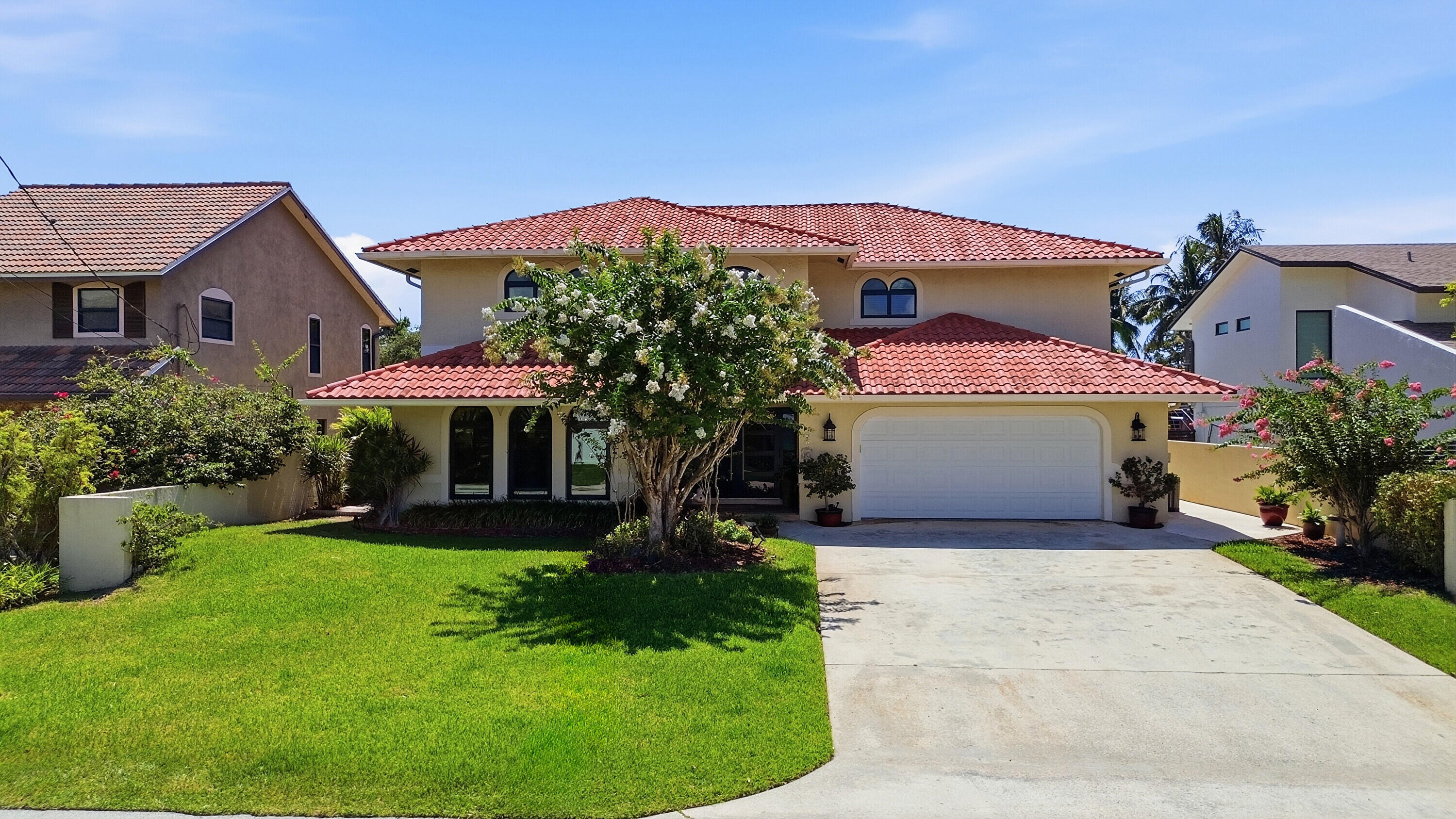 370 SE 13th Avenue