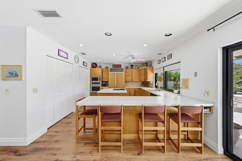 Tiny photo for 370 SE 13th Avenue, Pompano Beach, FL 33060 (MLS # B26047585)