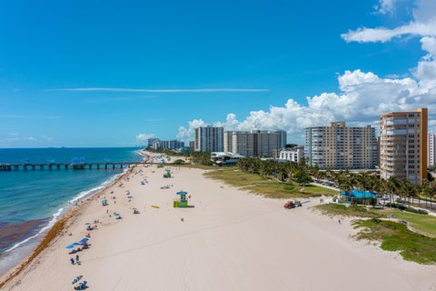 Tiny photo for 370 SE 13th Avenue, Pompano Beach, FL 33060 (MLS # B26047585)