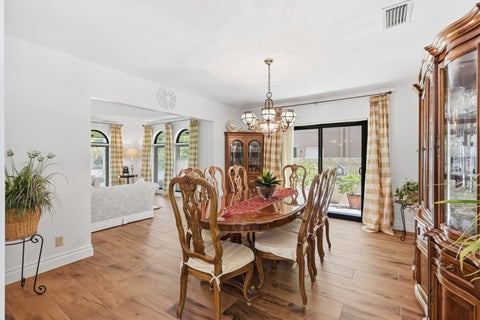 Tiny photo for 370 SE 13th Avenue, Pompano Beach, FL 33060 (MLS # B26047585)