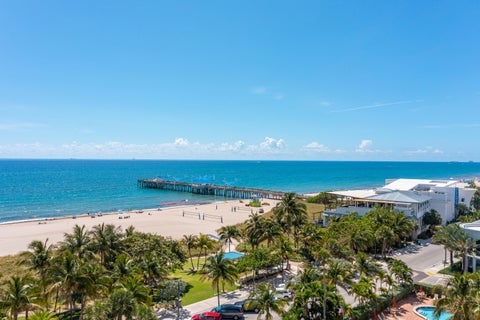 Tiny photo for 370 SE 13th Avenue, Pompano Beach, FL 33060 (MLS # B26047585)