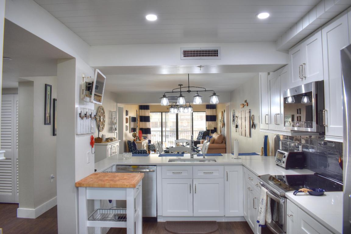 MARINA AT THE BLUFFS CONDO - Residential Lease