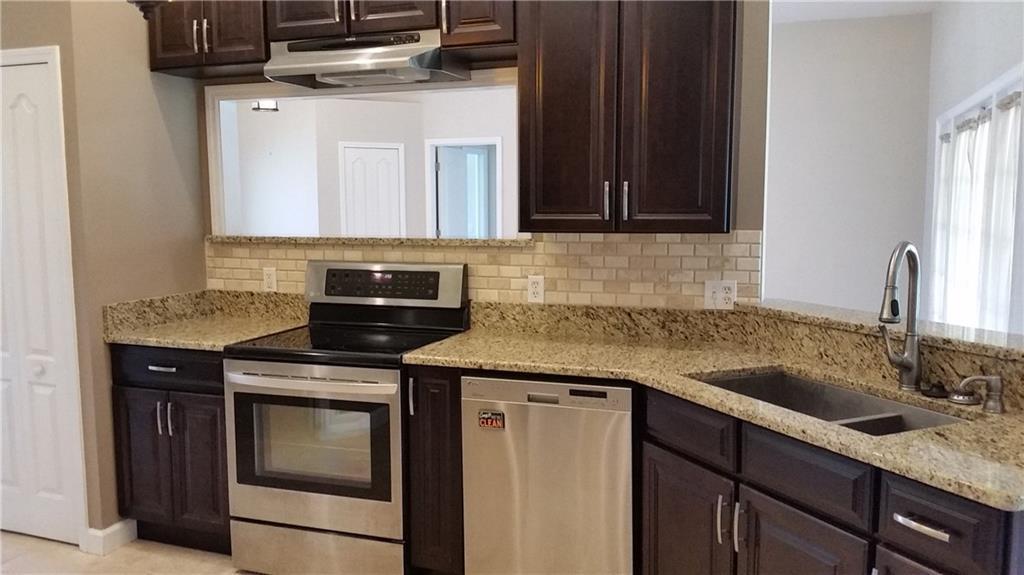 Holiday Pines - Residential Lease