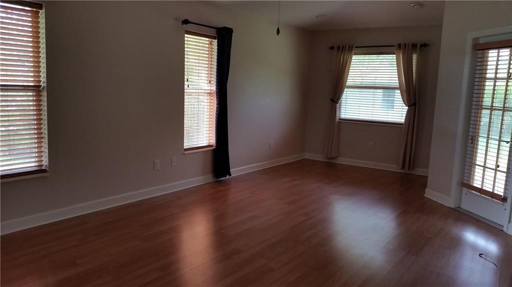 Holiday Pines - Residential Lease