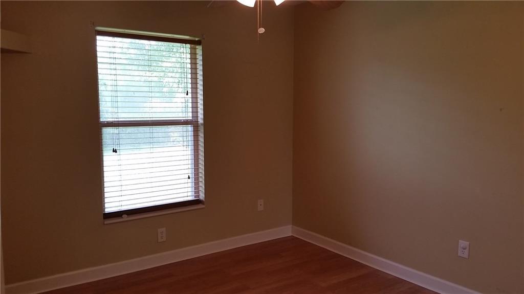 Holiday Pines - Residential Lease