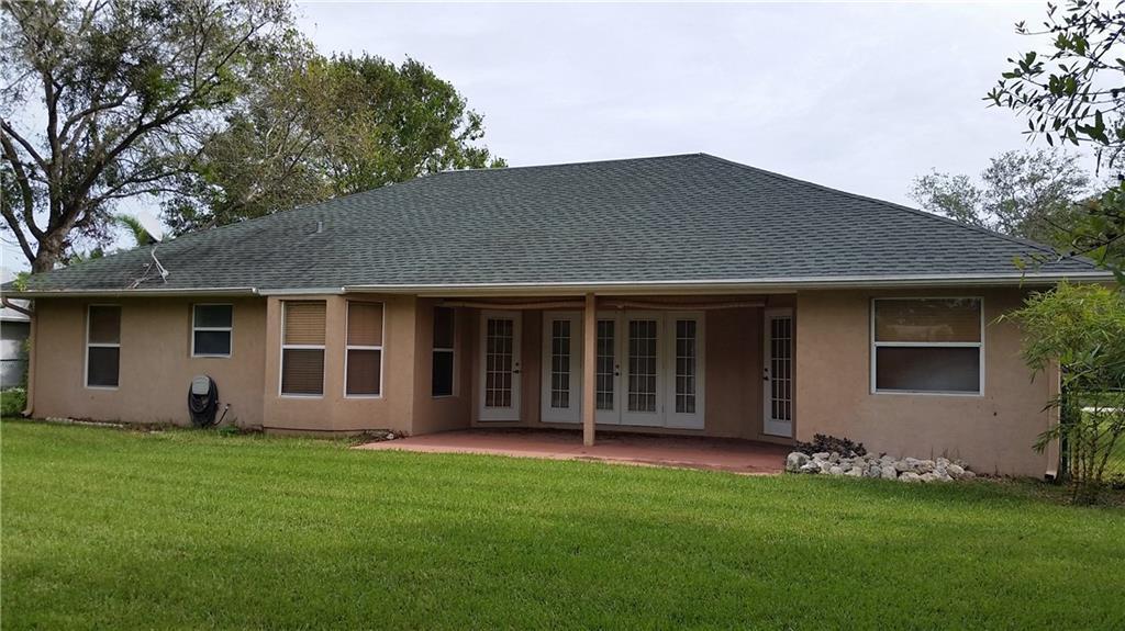 Holiday Pines - Residential Lease