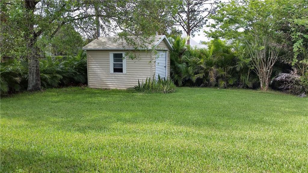 Holiday Pines - Residential Lease