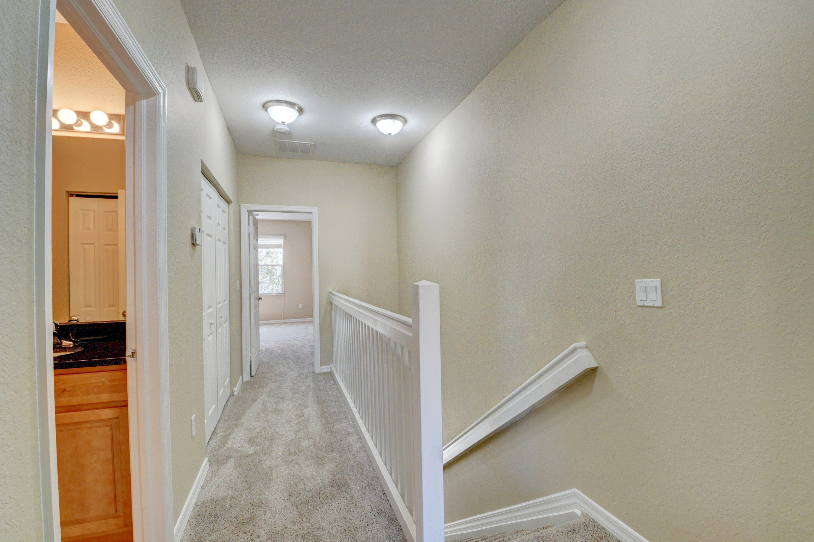 ST CHARLES LANDINGS - Residential Lease