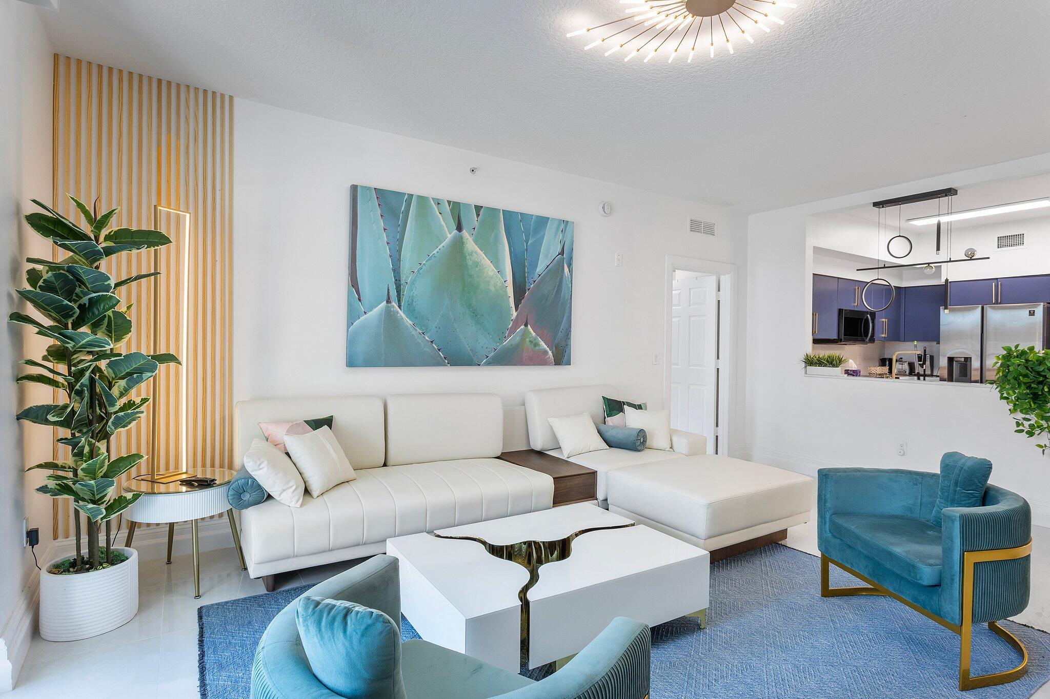 MOORINGS AT LANTANA CONDO - Residential Lease