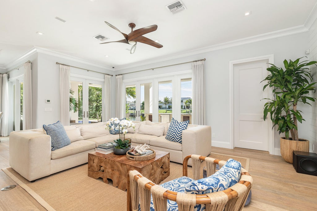 Photo of 222 Arlington Road, West Palm Beach, FL 33405 (MLS # B26085998)