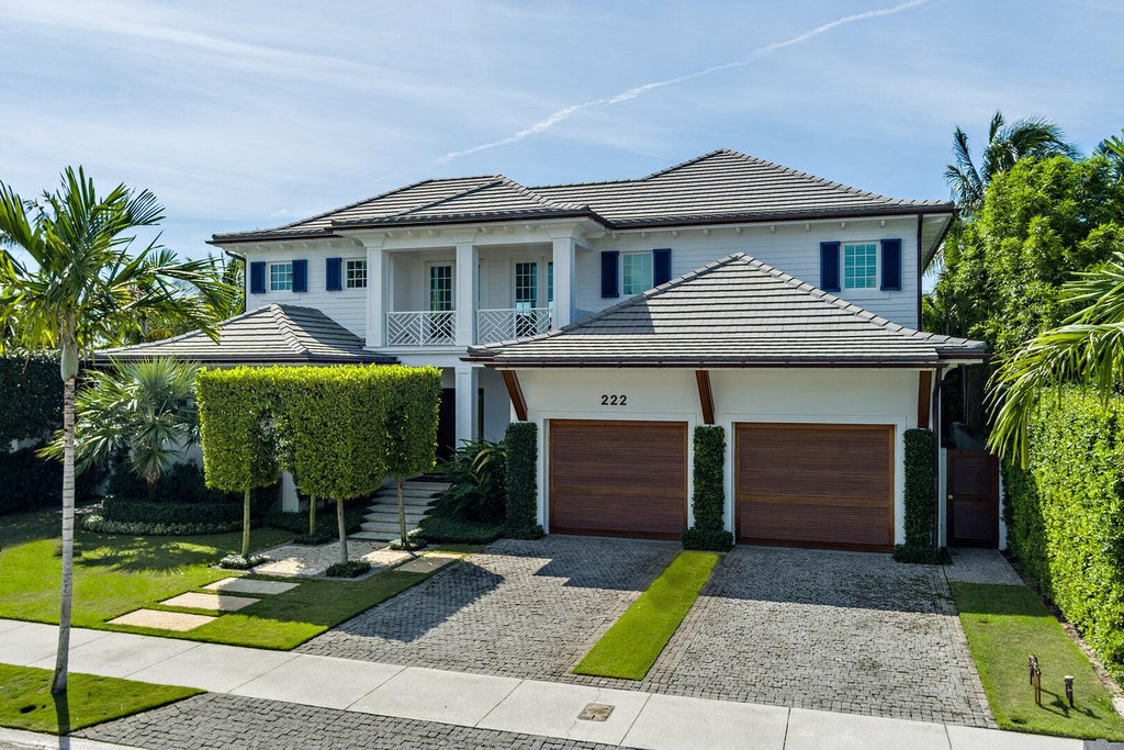 Photo of 222 Arlington Road, West Palm Beach, FL 33405 (MLS # B26085998)