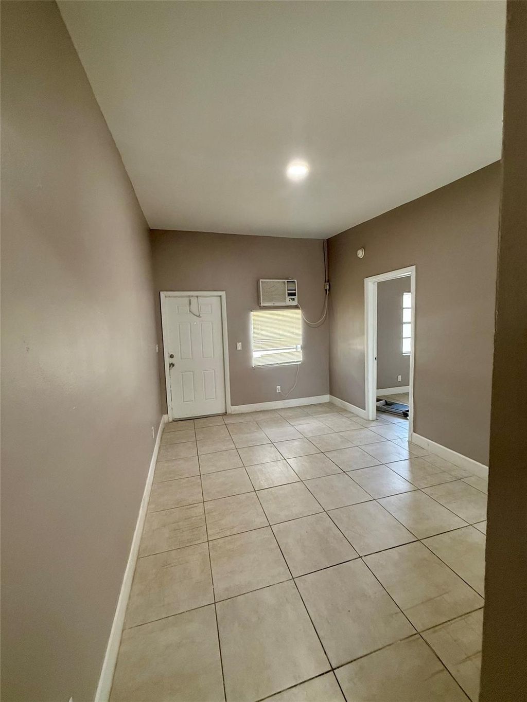 Photo of 424 NW 15th Terrace, Fort Lauderdale, FL 33311 (MLS # B26020823)